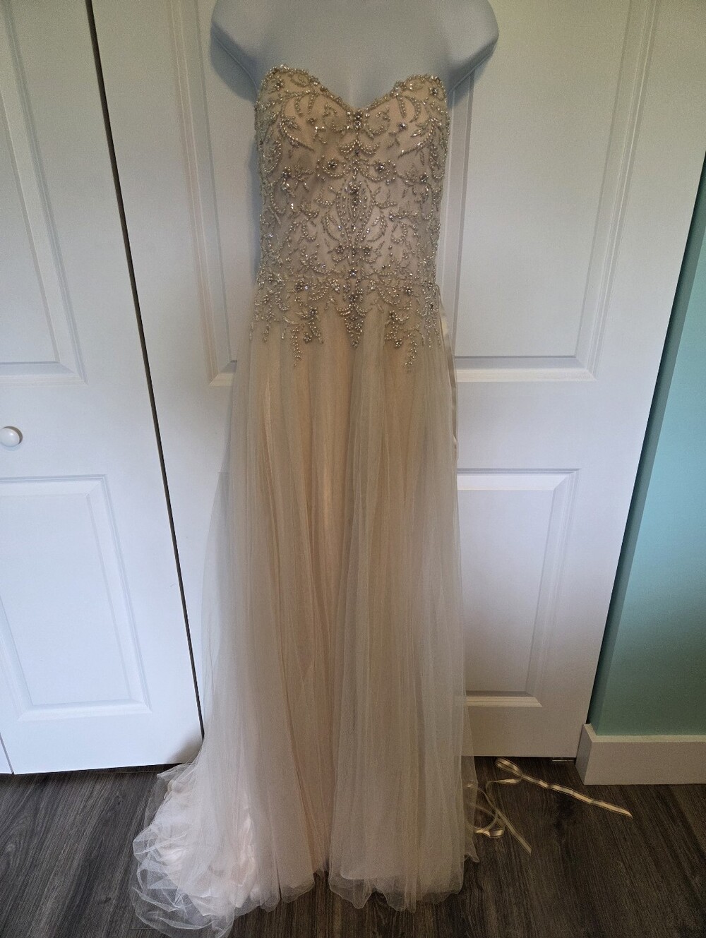 NWOT Sottero and Midgley Beaded Tulle Wedding Gown
